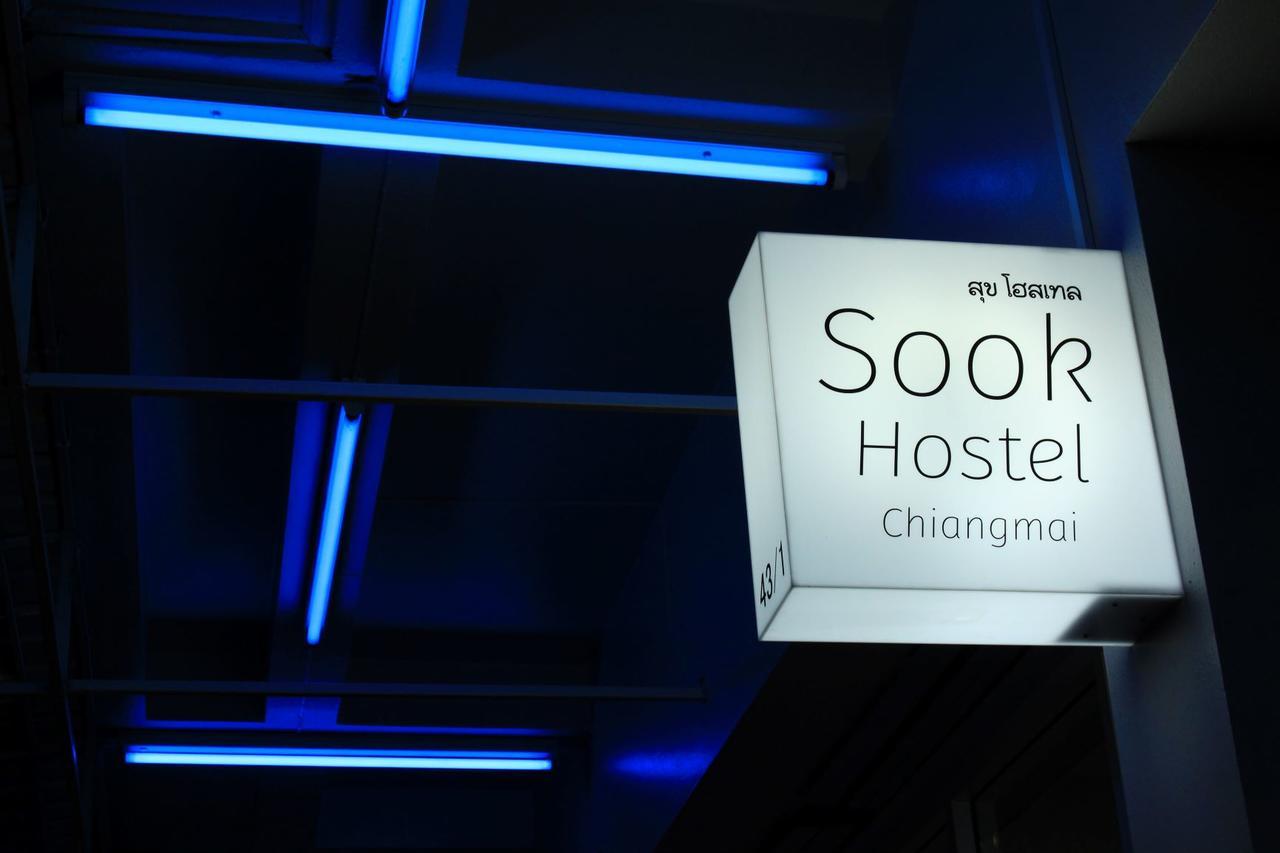 Sook Hostel (Adults Only) Chiang Mai Zewnętrze zdjęcie