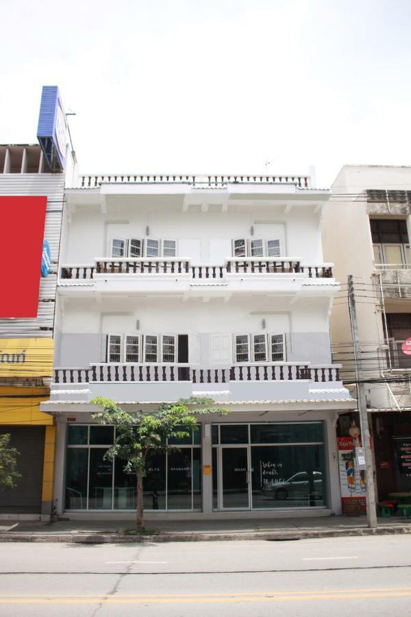 Sook Hostel (Adults Only) Chiang Mai Zewnętrze zdjęcie